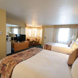 Two-Bedroom Suite